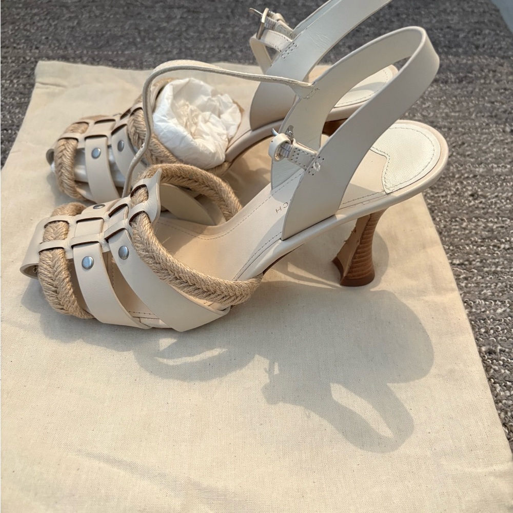 Like new Tory Burch heels with original bag